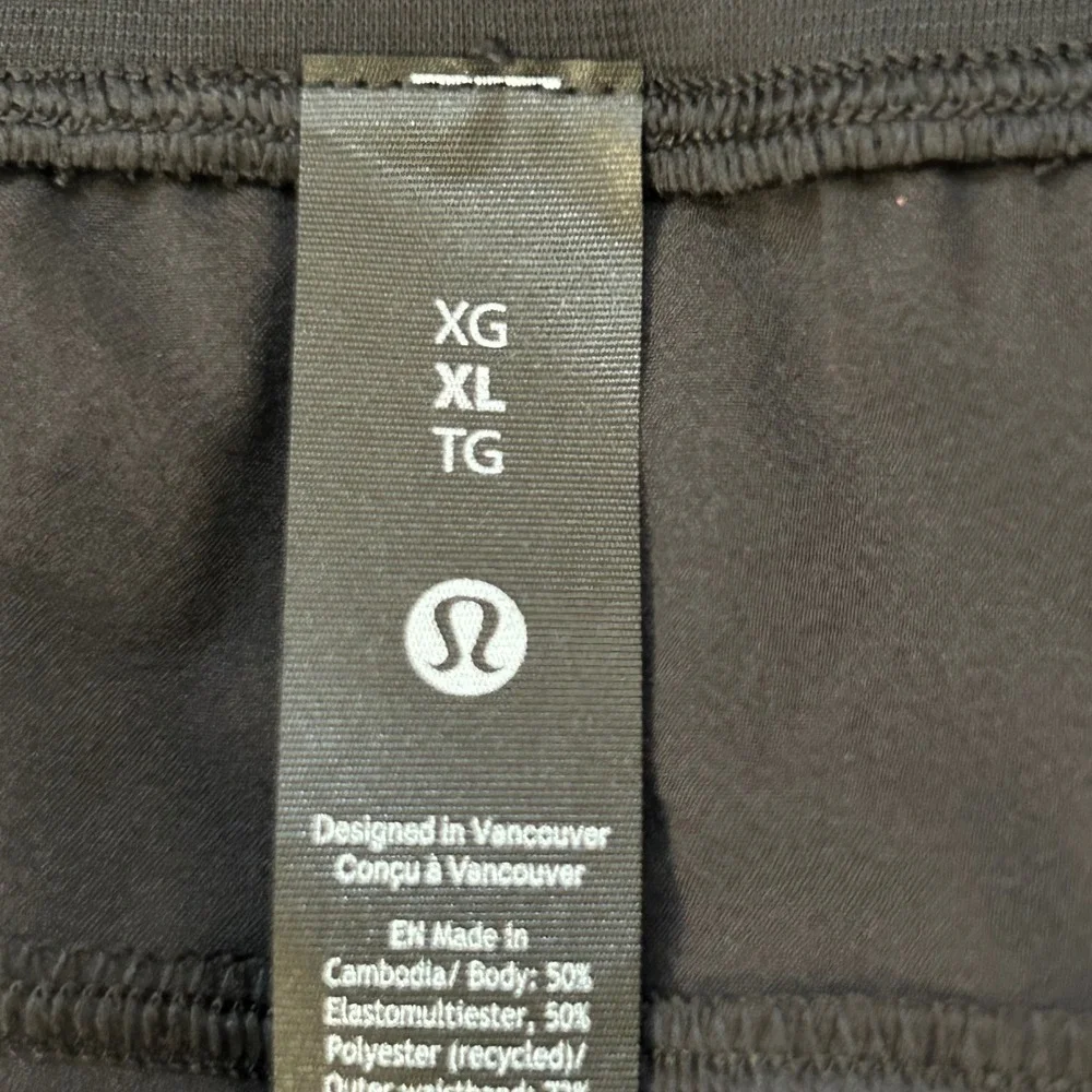 Lululemon Zeroed In Short 9